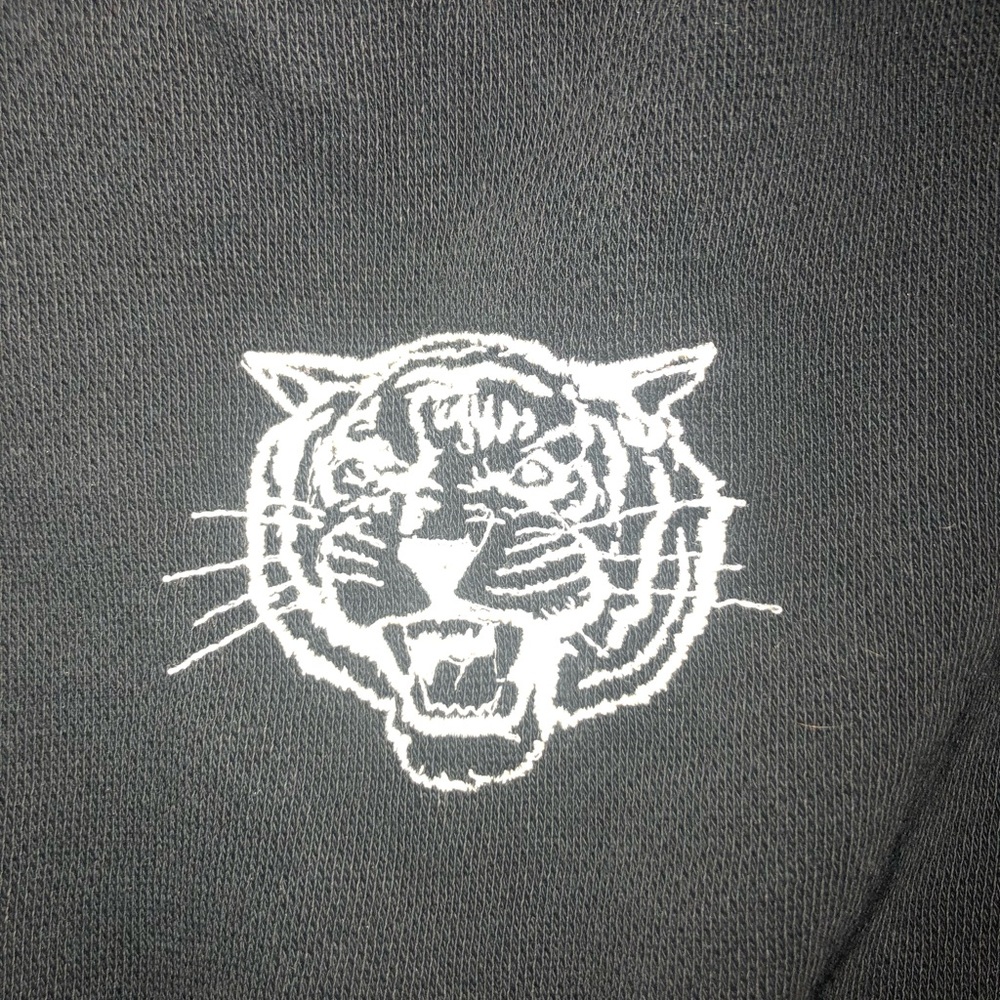 Crew Neck - Picture 3 of 3